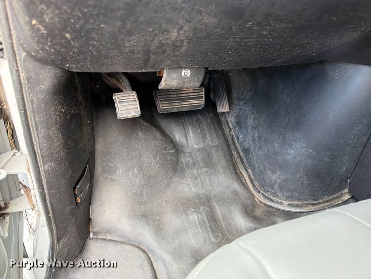 image for item EW1001 2014 Chevrolet Express 1500  van