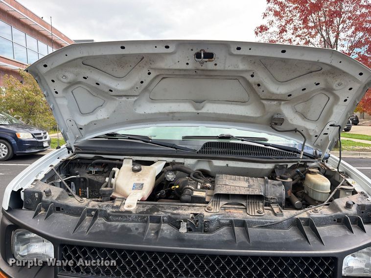 image for item EW1001 2014 Chevrolet Express 1500  van