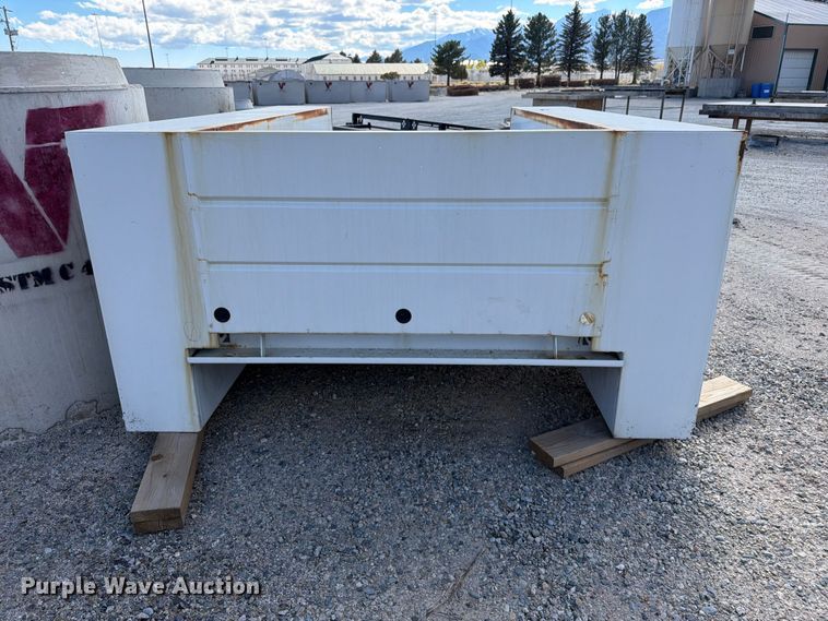 image for item EW1158 Reading SL utility bed