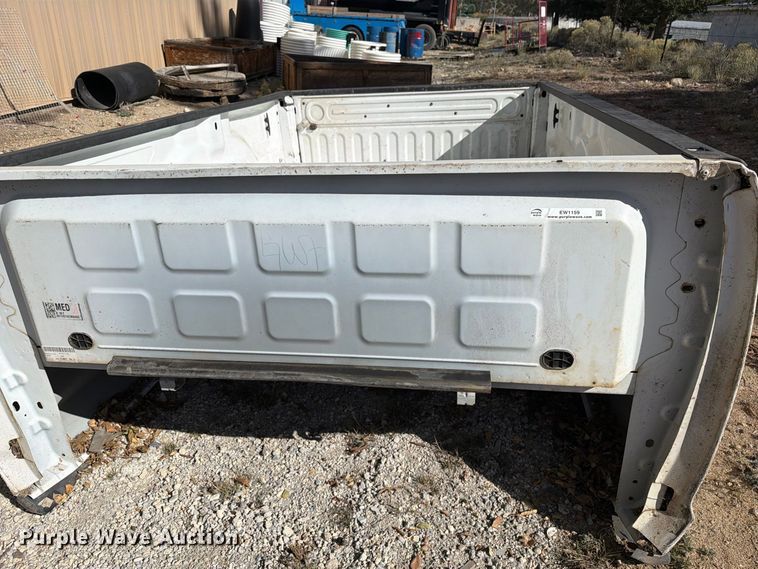 image for item EW1159 Pickup truck bed