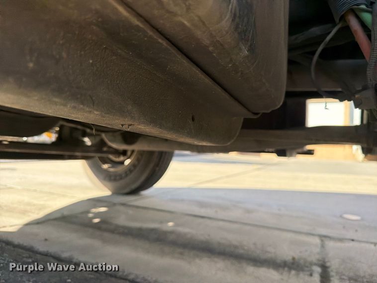 image for item EW1160 2003 International 4300 box truck