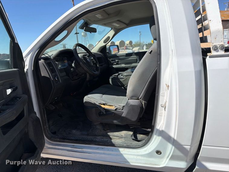 image for item EW1174 2013 RAM 2500 pickup truck