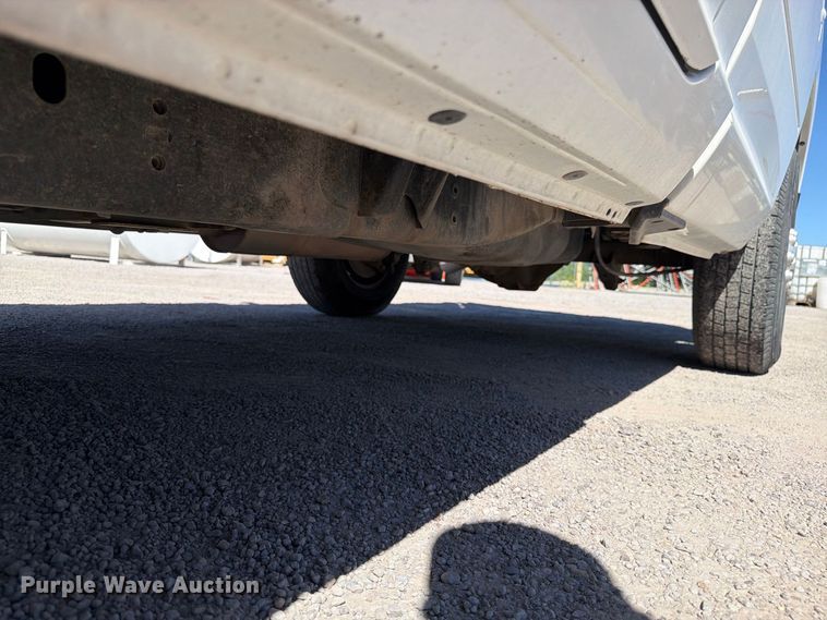 image for item EW1174 2013 RAM 2500 pickup truck