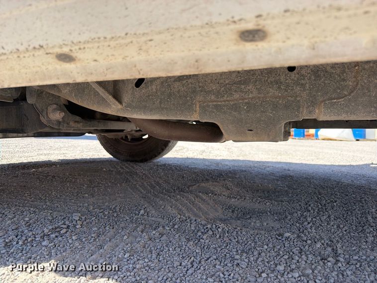 image for item EW1174 2013 RAM 2500 pickup truck