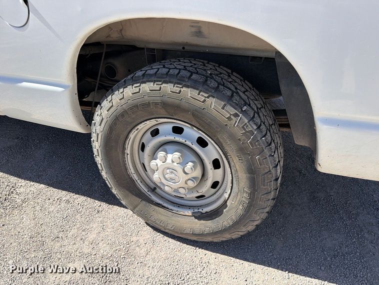 image for item EW1176 2006 Dodge Ram 2500 Ext. Cab pickup truck