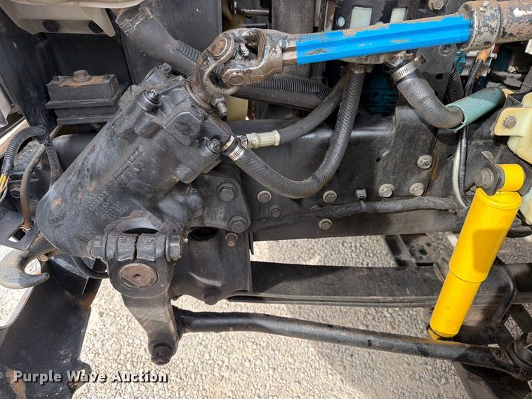 image for item EW1179 2005 International 4300 box truck