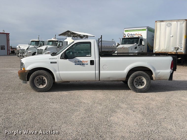 image for item EW1180 2004 Ford F250 Super Duty pickup truck