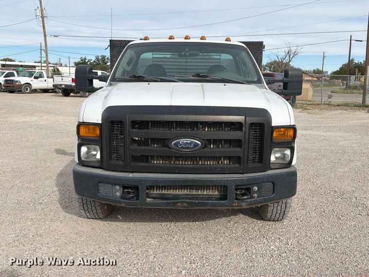 image for item EW1181 2009 Ford F350 Super Duty flatbed pickup truck