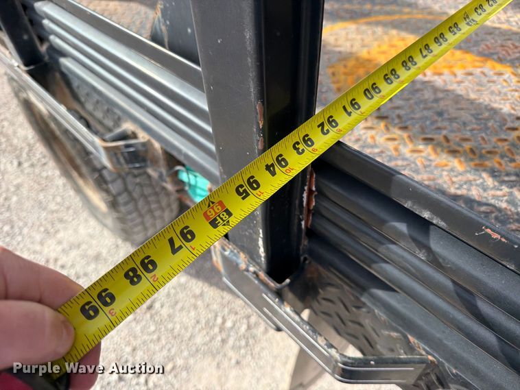 image for item EW1181 2009 Ford F350 Super Duty flatbed pickup truck