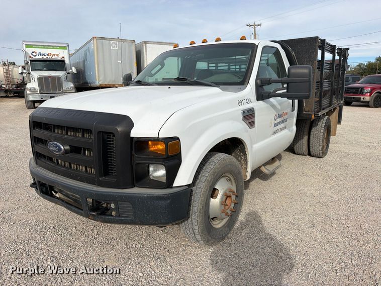 image for item EW1181 2009 Ford F350 Super Duty flatbed pickup truck