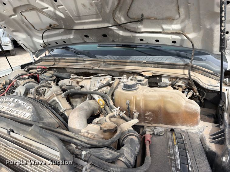 image for item EW1181 2009 Ford F350 Super Duty flatbed pickup truck