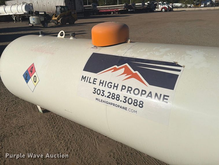 image for item EW2311 2020 QUALITY STEEL CORPORATION Propane tank
