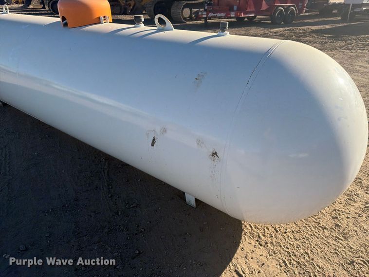 image for item EW2311 2020 QUALITY STEEL CORPORATION Propane tank