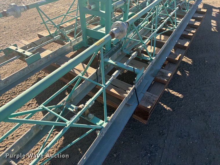 image for item EW2312 Multiquip screed