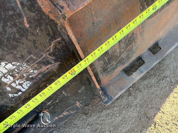 image for item EW2314 Caterpillar BP118C skid steer sweeper