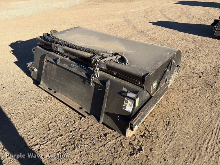 image for item EW2315 2022 Caterpillar BP118C skid steer sweeper