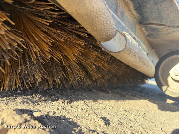 image for item EW2316 2022 Caterpillar BP118C skid steer sweeper