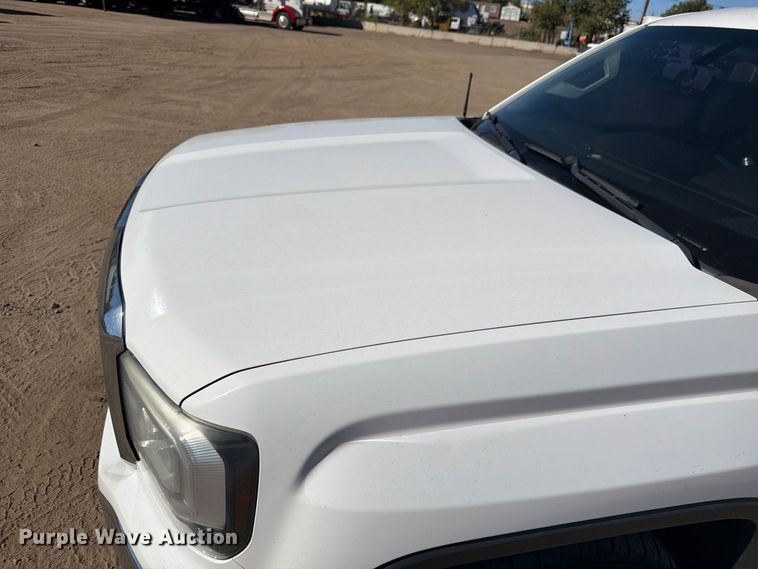 image for item EW2319 2018 GMC Sierra 1500 Crew Cab pickup truck