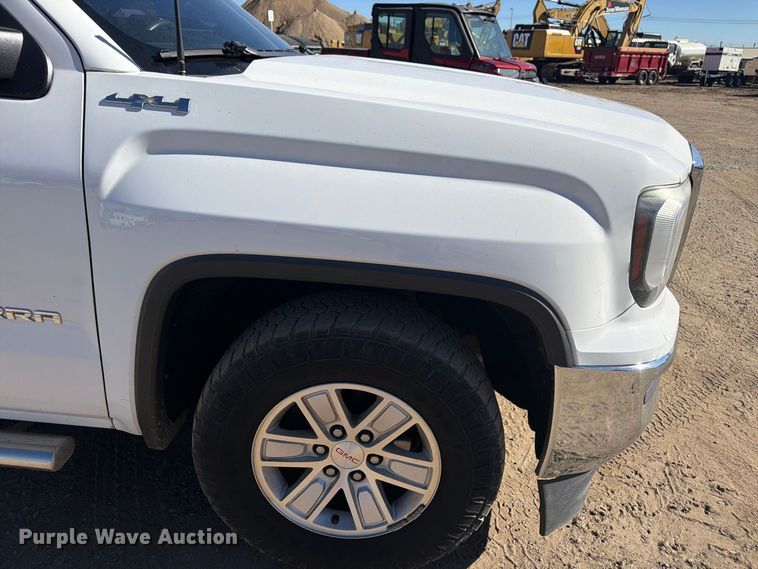image for item EW2319 2018 GMC Sierra 1500 Crew Cab pickup truck