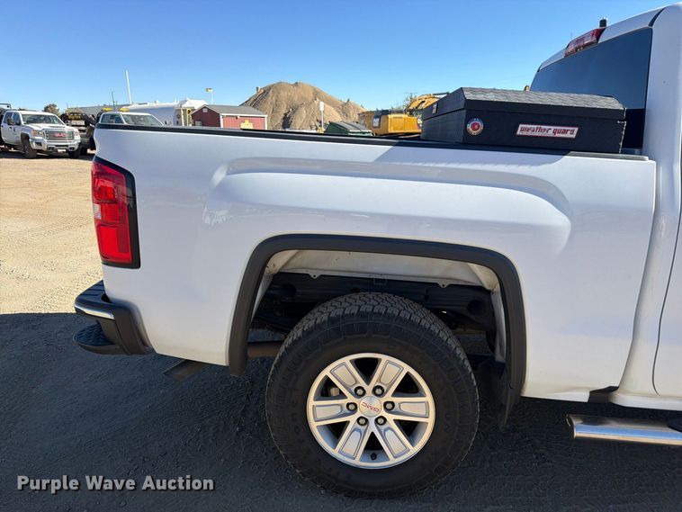image for item EW2319 2018 GMC Sierra 1500 Crew Cab pickup truck