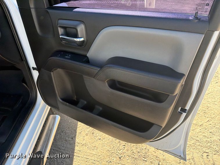 image for item EW2319 2018 GMC Sierra 1500 Crew Cab pickup truck