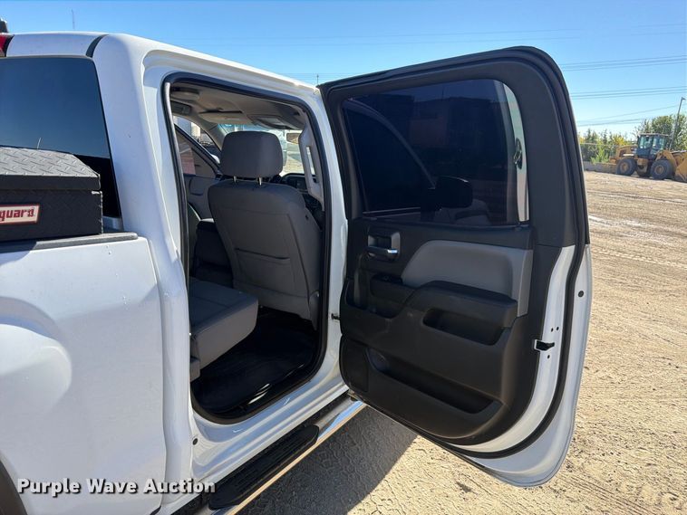 image for item EW2319 2018 GMC Sierra 1500 Crew Cab pickup truck