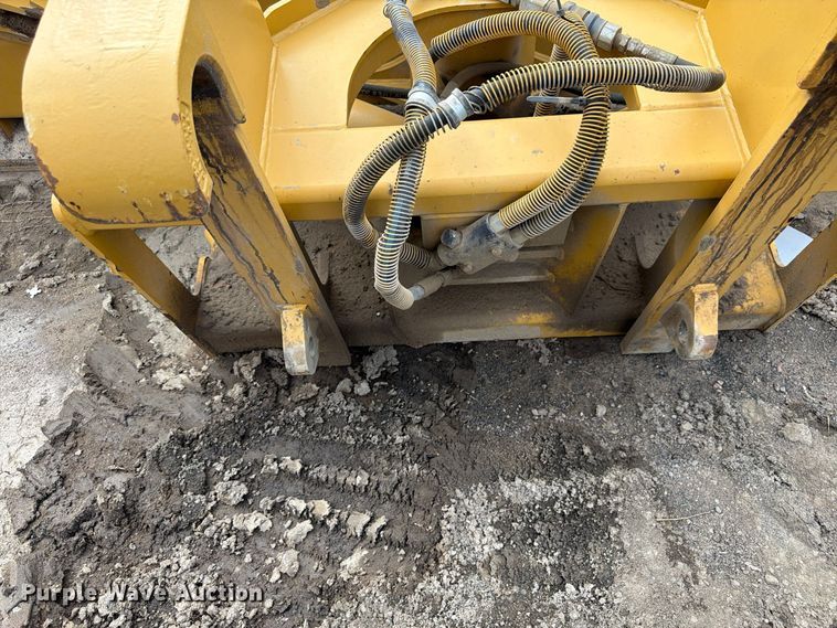 image for item EW2322 Caterpillar snow plow