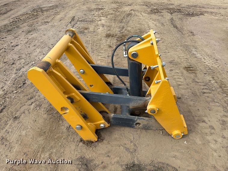 image for item EW2322 Caterpillar snow plow