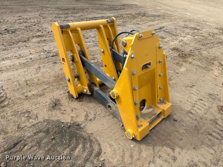 image for item EW2322 Caterpillar snow plow
