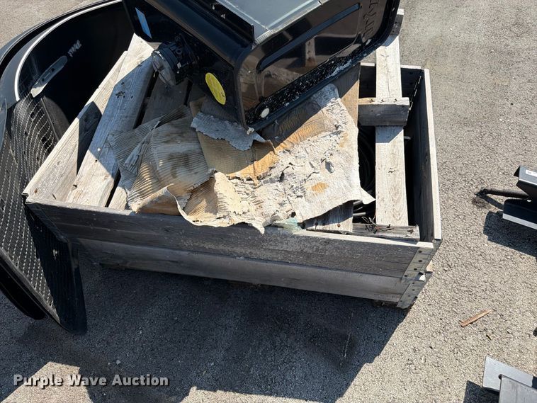 image for item EW5029 2020 Hyva 31-185-S hooklift bed