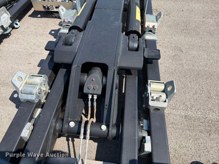 image for item EW5029 2020 Hyva 31-185-S hooklift bed