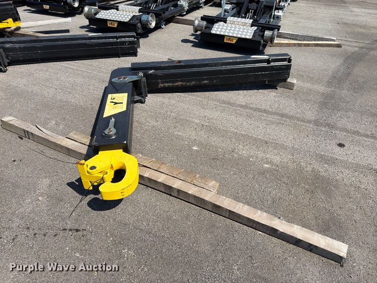 image for item EW5029 2020 Hyva 31-185-S hooklift bed