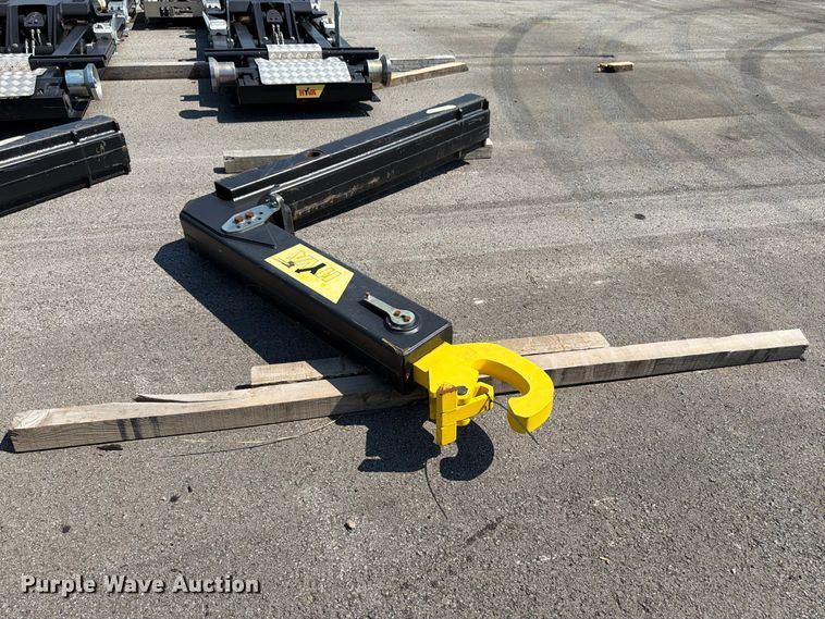 image for item EW5029 2020 Hyva 31-185-S hooklift bed