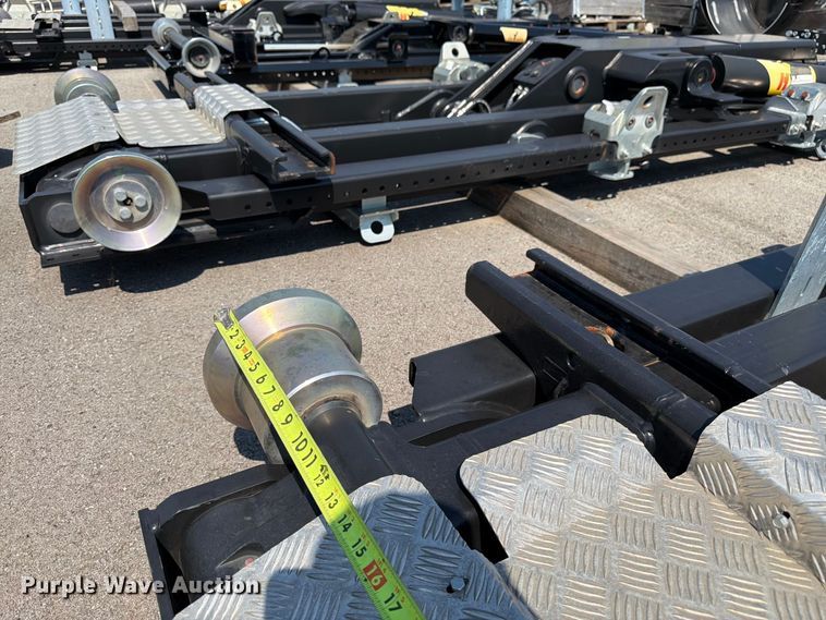 image for item EW5029 2020 Hyva 31-185-S hooklift bed
