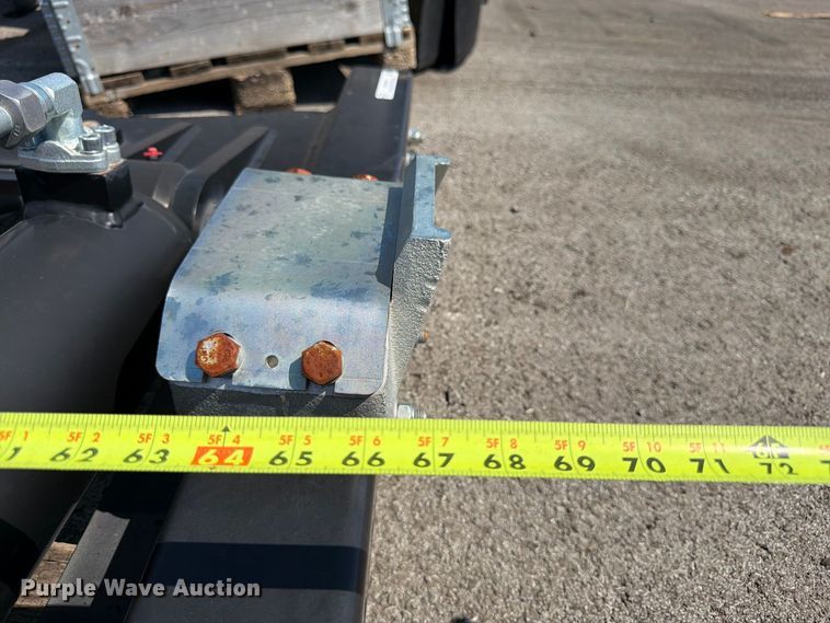 image for item EW5029 2020 Hyva 31-185-S hooklift bed