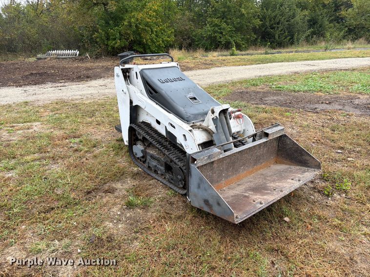 image for item EW5181 2004 Bobcat MT52 compact utility loader