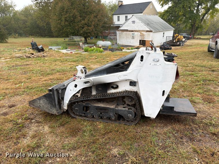 image for item EW5181 2004 Bobcat MT52 compact utility loader