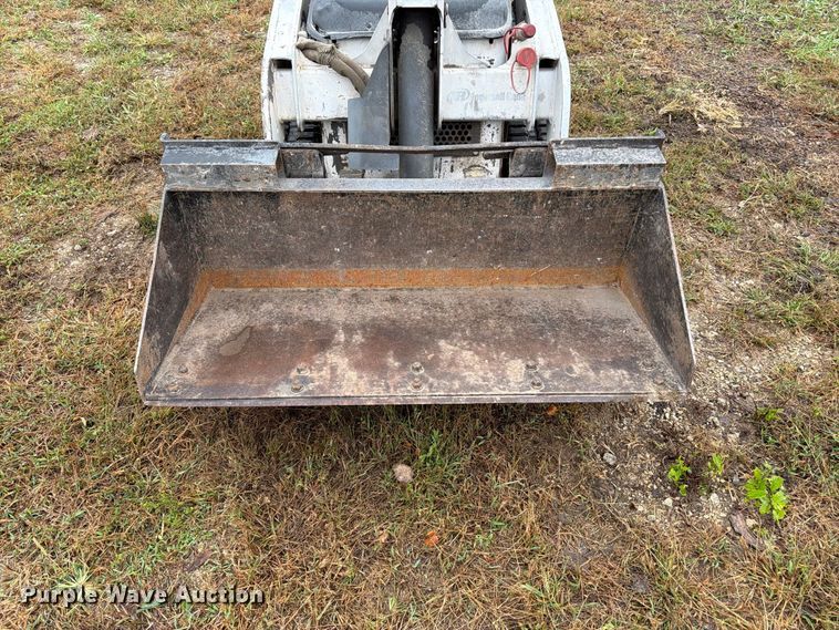 image for item EW5181 2004 Bobcat MT52 compact utility loader
