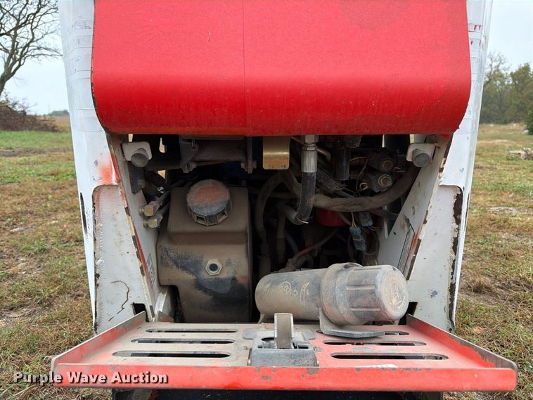image for item EW5181 2004 Bobcat MT52 compact utility loader