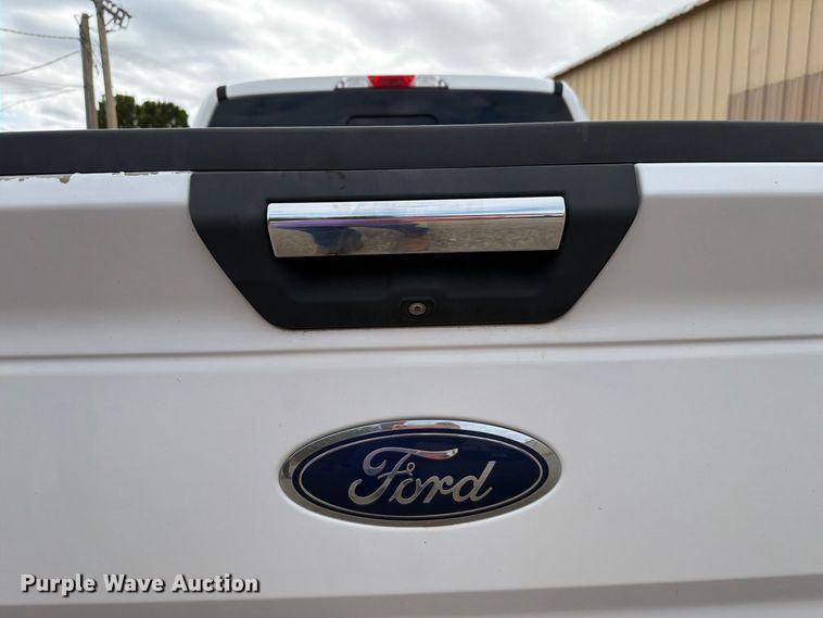 image for item EW7563 2017 Ford F150 Crew Cab pickup truck
