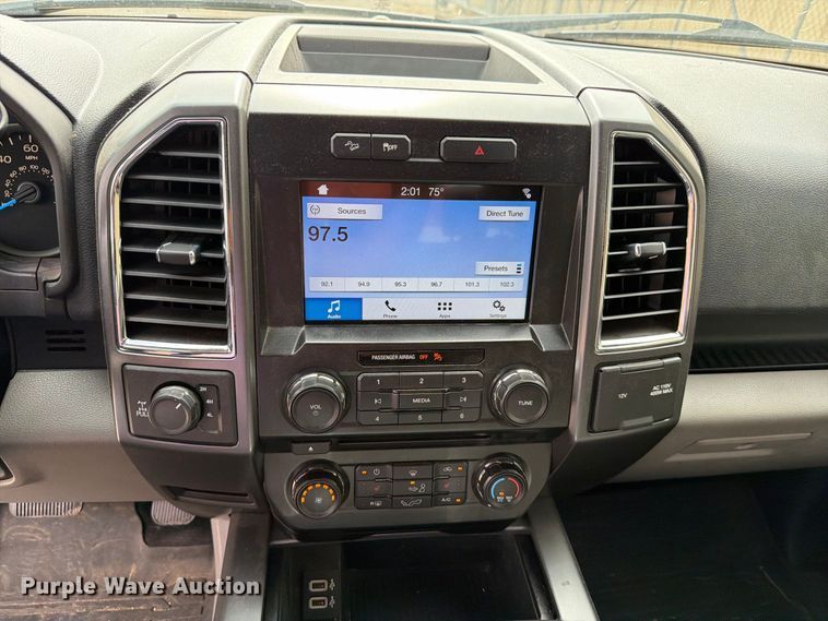 image for item EW7563 2017 Ford F150 Crew Cab pickup truck