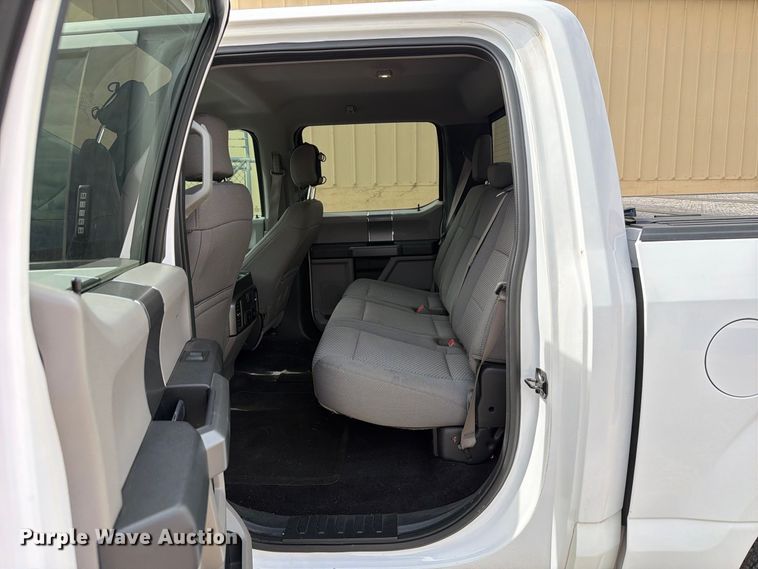 image for item EW7563 2017 Ford F150 Crew Cab pickup truck