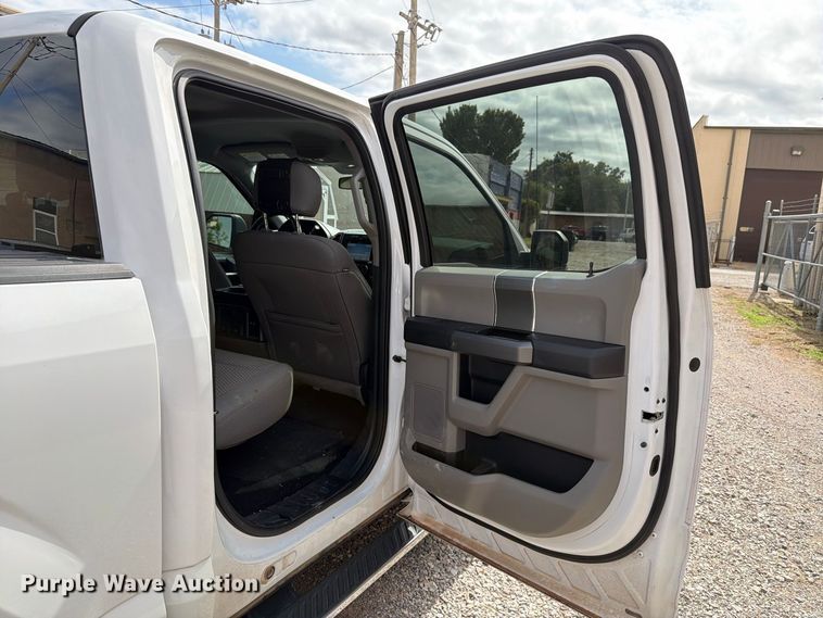image for item EW7563 2017 Ford F150 Crew Cab pickup truck