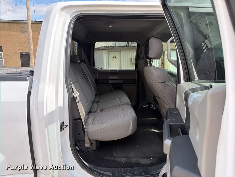 image for item EW7563 2017 Ford F150 Crew Cab pickup truck