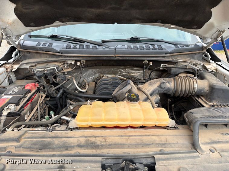 image for item EW7563 2017 Ford F150 Crew Cab pickup truck