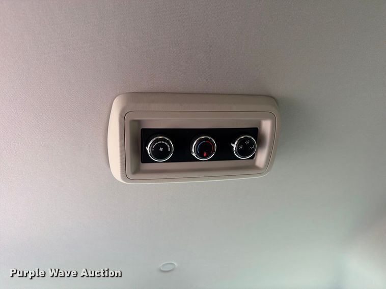 image for item EW7565 2016 Dodge Grand Caravan van