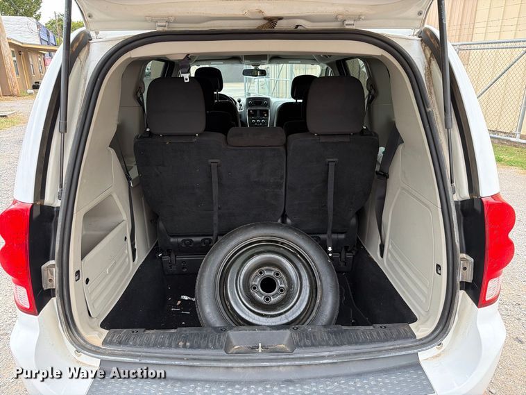 image for item EW7565 2016 Dodge Grand Caravan van