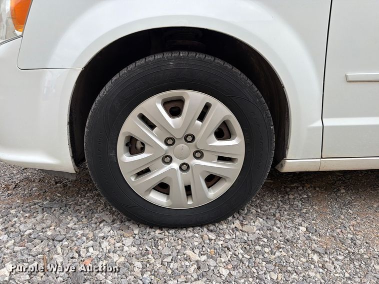 image for item EW7565 2016 Dodge Grand Caravan van