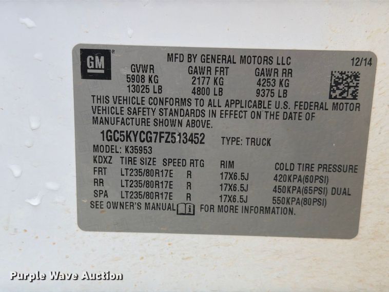 image for item EW7566 2015 Chevrolet Silverado 3500HD Crew Cab flatbed pickup truck