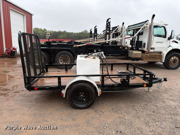 image for item EW7578 2021 PJ Trailers utility trailer